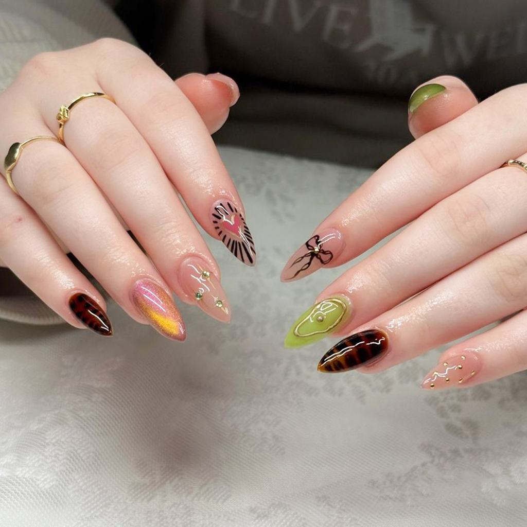 Mango Nail & Spa interior